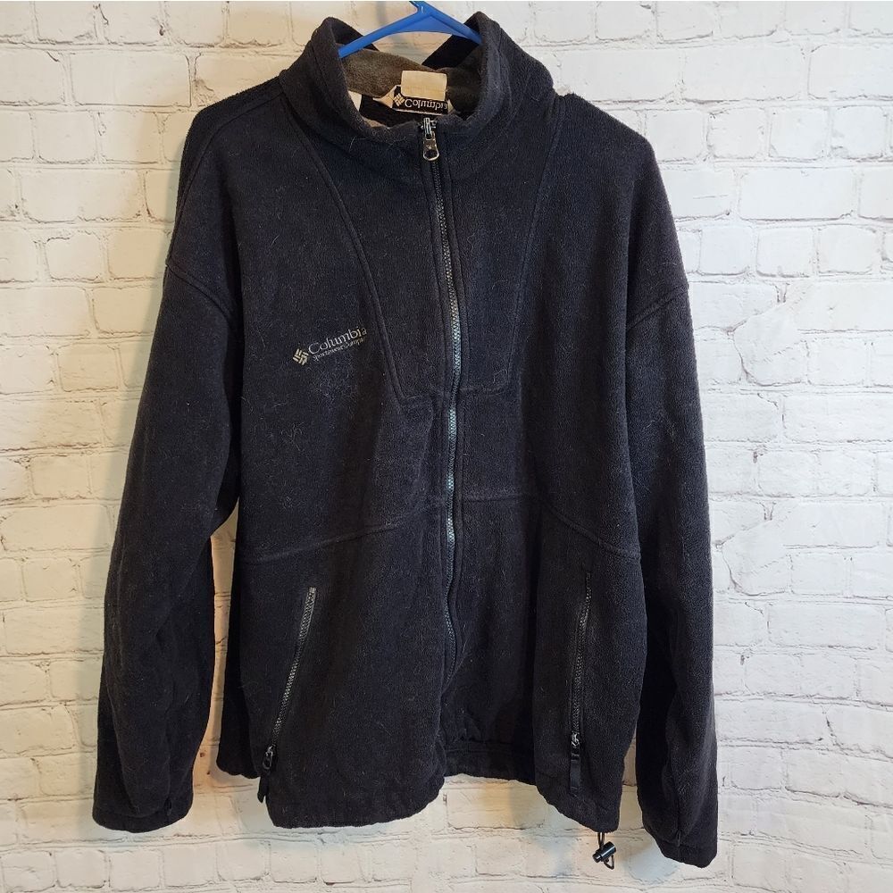 Men's Columbia full zip sweater, size Large